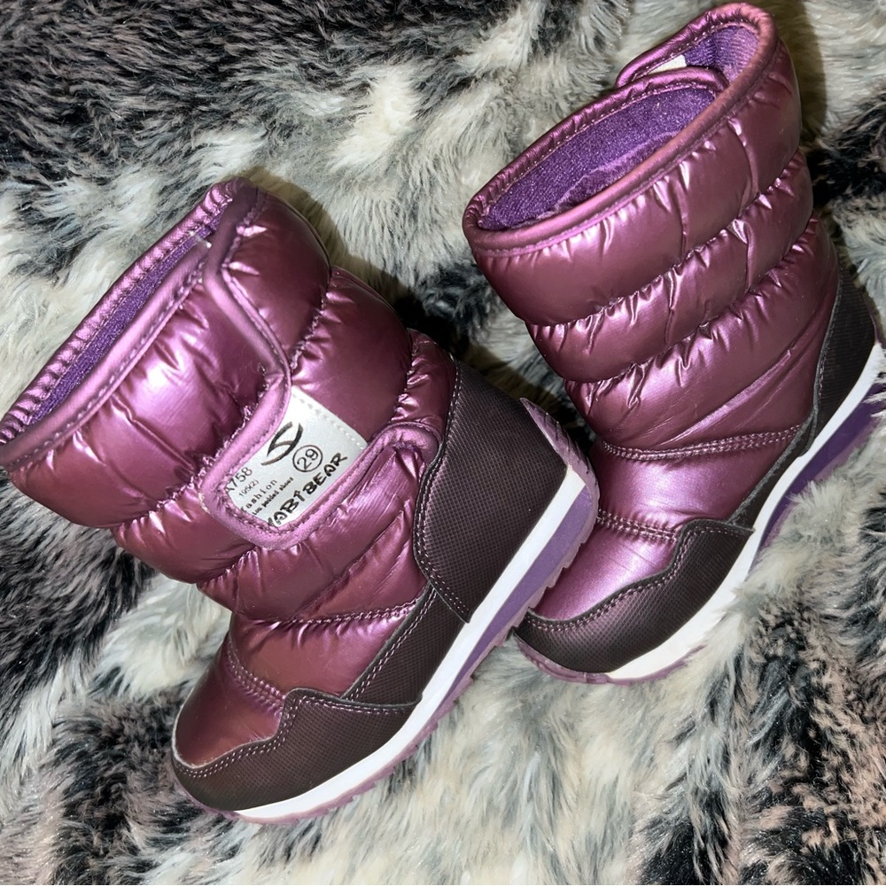 Girl winter/snow boats